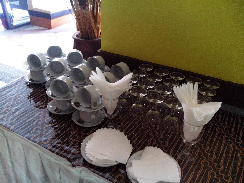 Amellia Pasteur Hotel Bandung Bagian luar foto